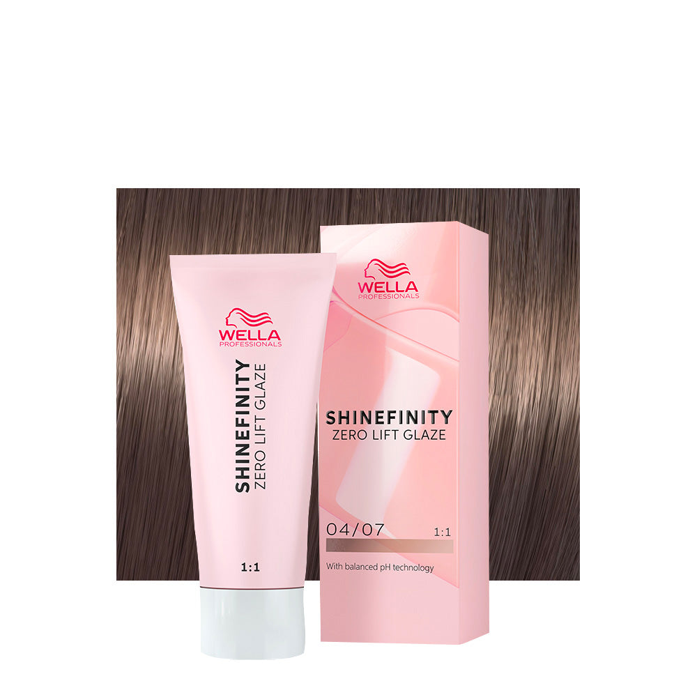 Wella Shinefinity Bitter Chocolate 04/07 Castano Medio Naturale Sabbia 60ml - colore demi-permanente [all]