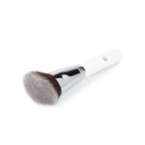 Ilū Make Up Angled Blush Kabuki Brush 301 -  brocha angular para colorete