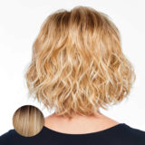 Hairdo Sweetly Waved Rubio  Claro - peluca de corte medio